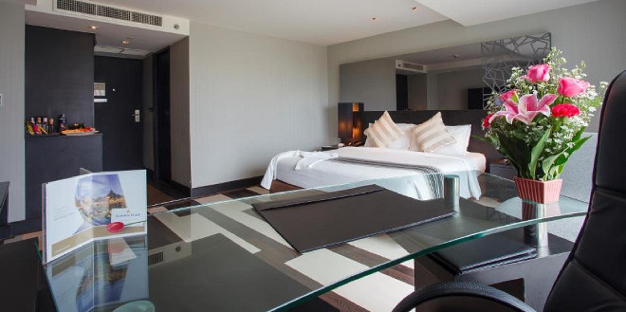 Golden Tulip Mandison होटल 4*