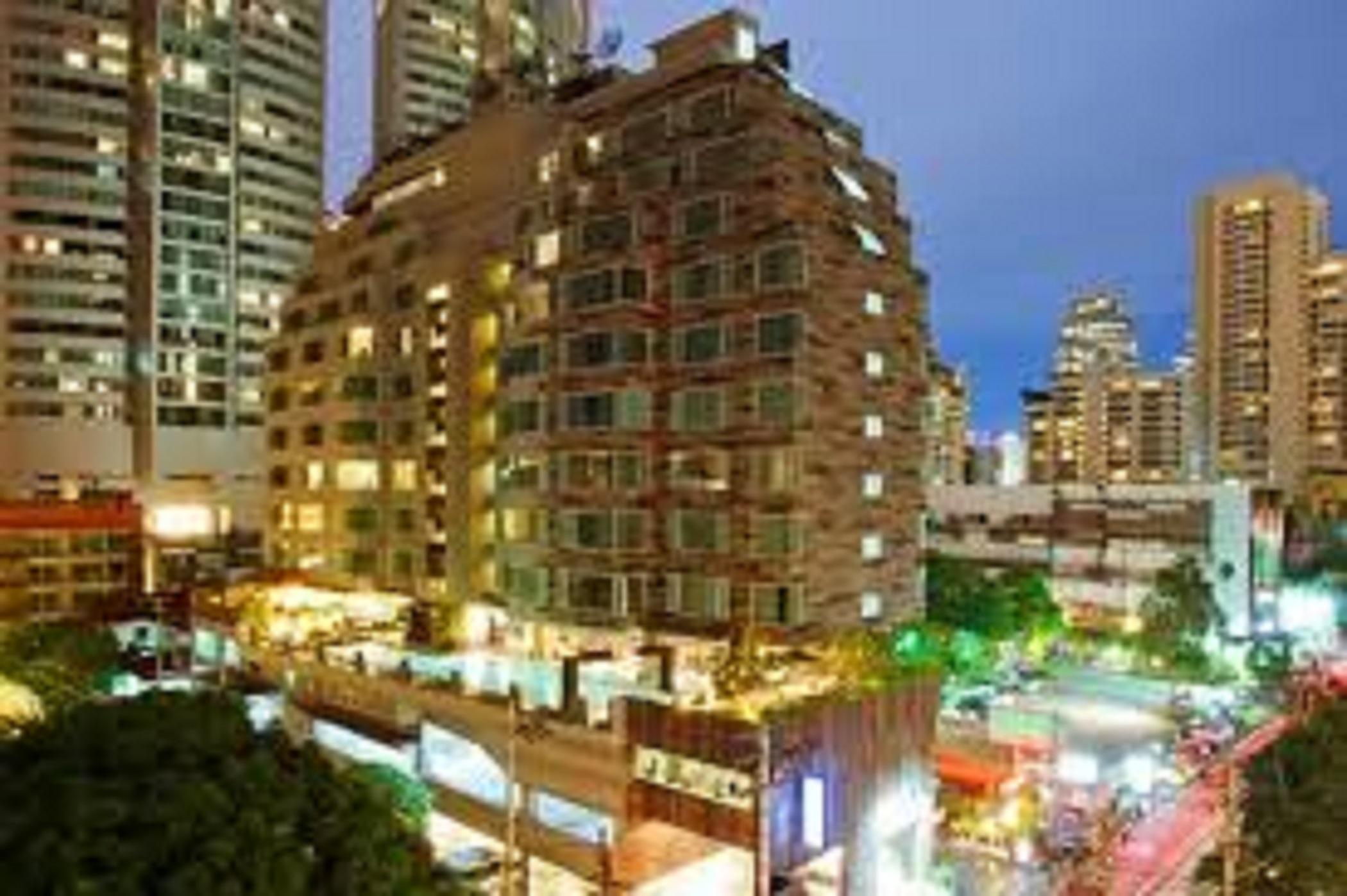 होटल Golden Tulip Mandison Bangkok