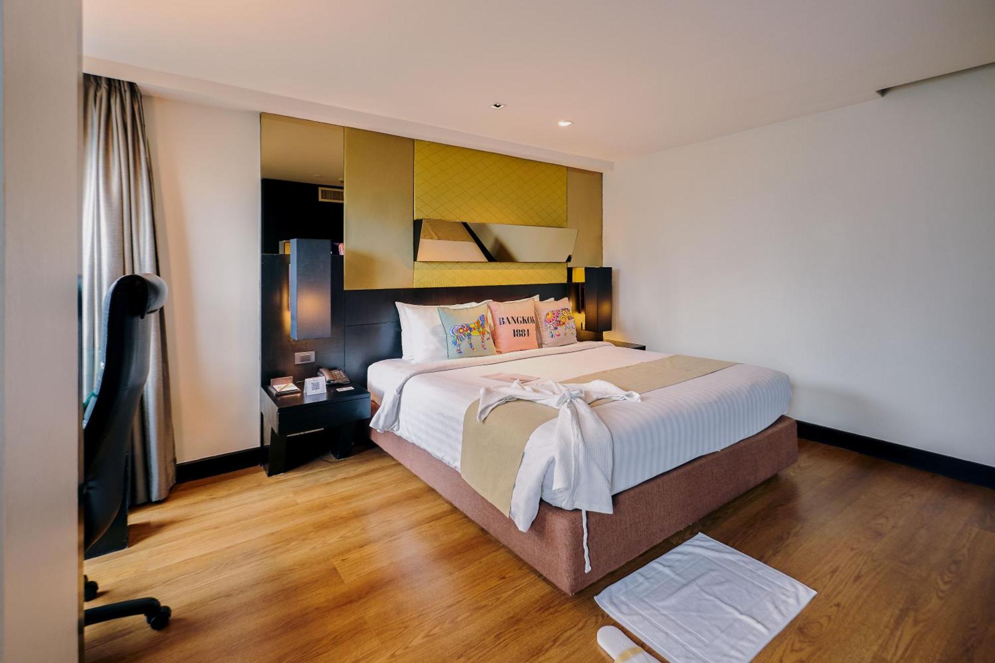 Golden Tulip Mandison