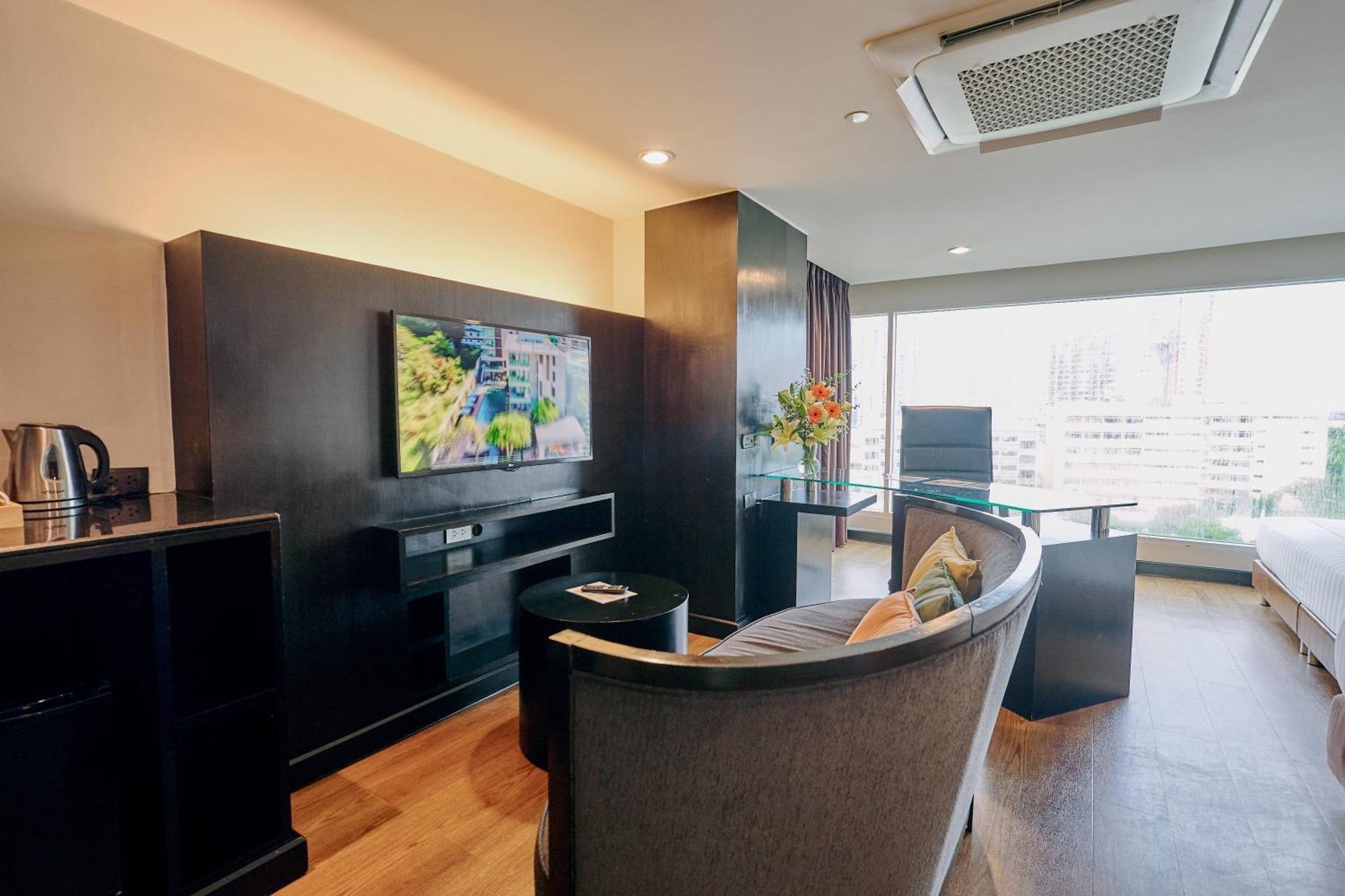 Hotel Golden Tulip Mandison 4*